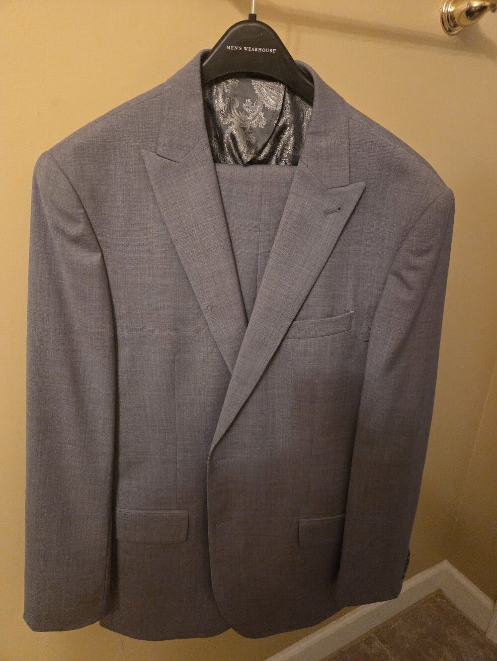Joseph Abboud Light Gray Men's Two-Button Suit